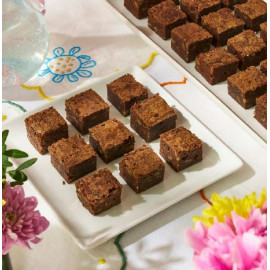 Lina - Plateau Mini Brownies - 50 pièces